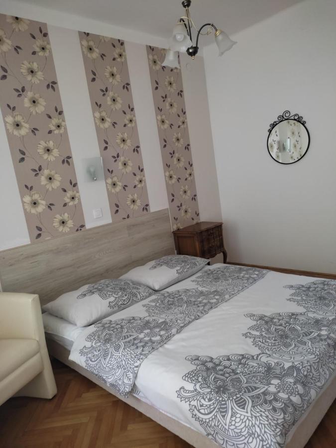 Ildiko Apartman Hajdúszoboszló Екстериор снимка