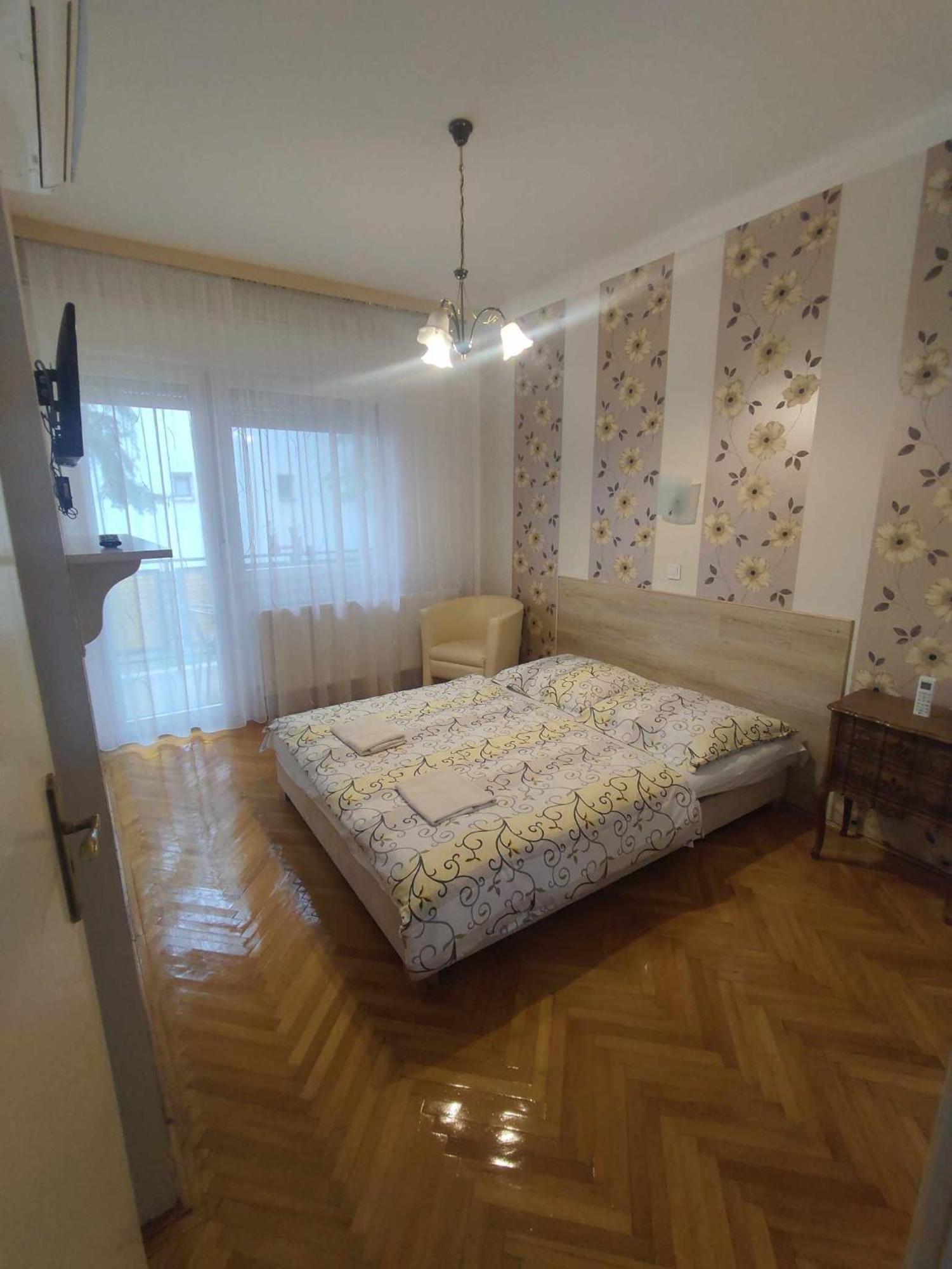 Ildiko Apartman Hajdúszoboszló Екстериор снимка